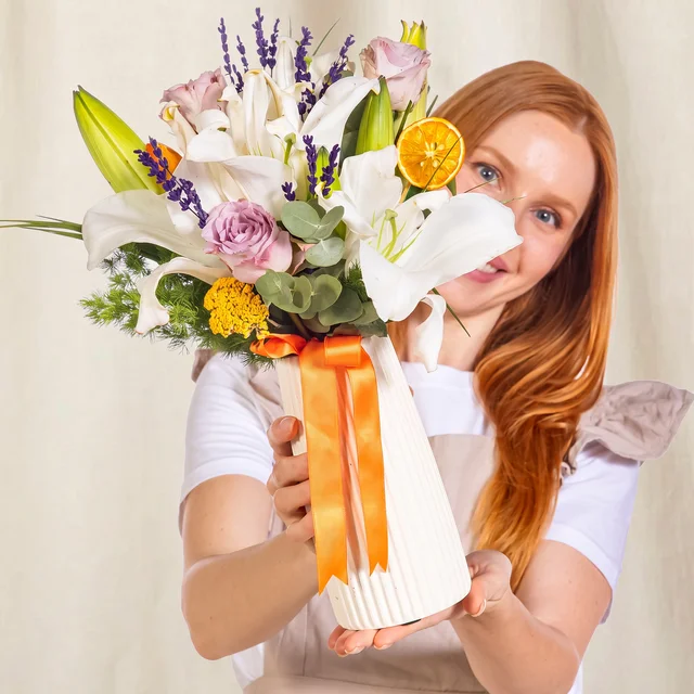 Ivory Grace Lilyumlar
