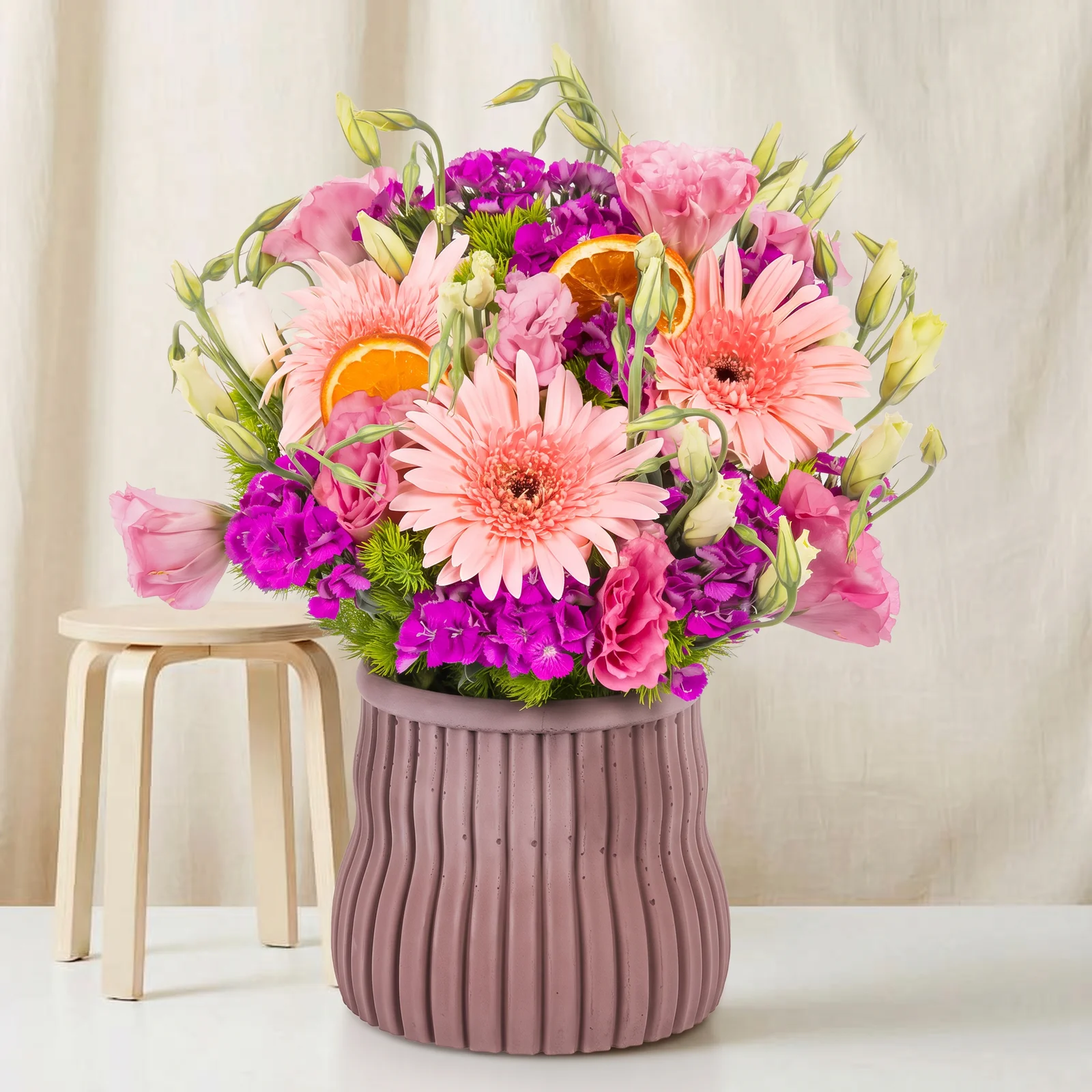Pastel Wave Gerbera Aranjmanı