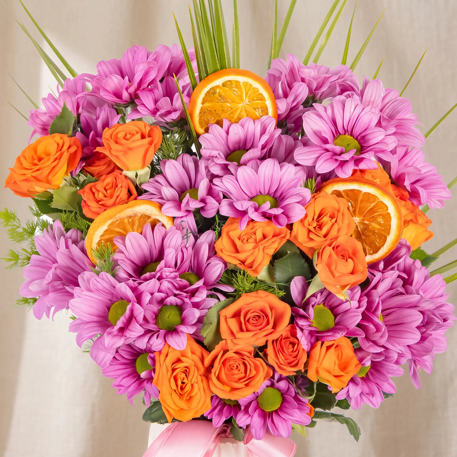 Vibrant Citrus Krizantemler