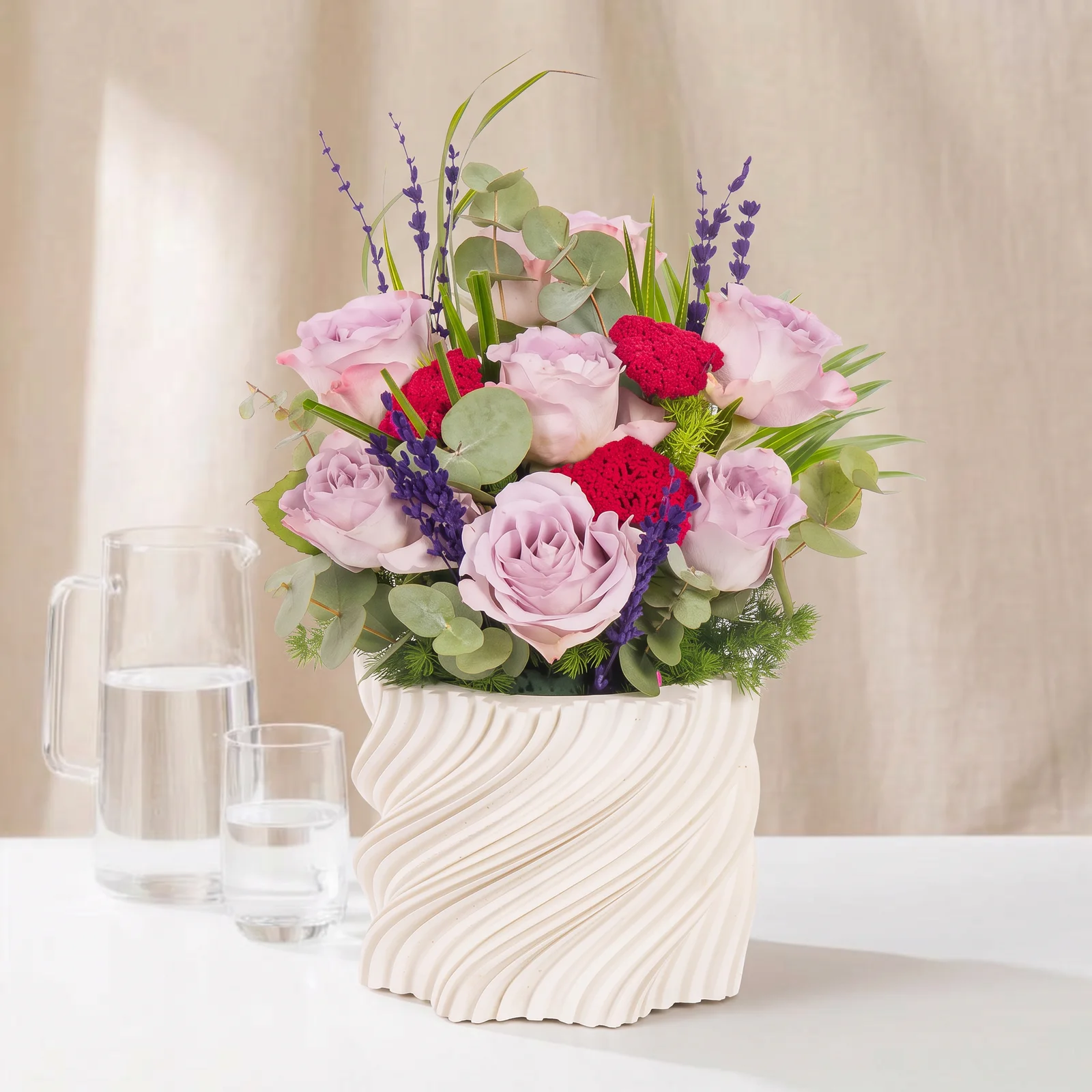 Soft Lavender Lila Gül Aranjmanı